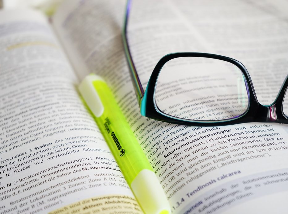 book-glasses book-glasses